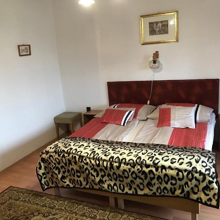 Apartman Berki Margit Heviz Exterior photo