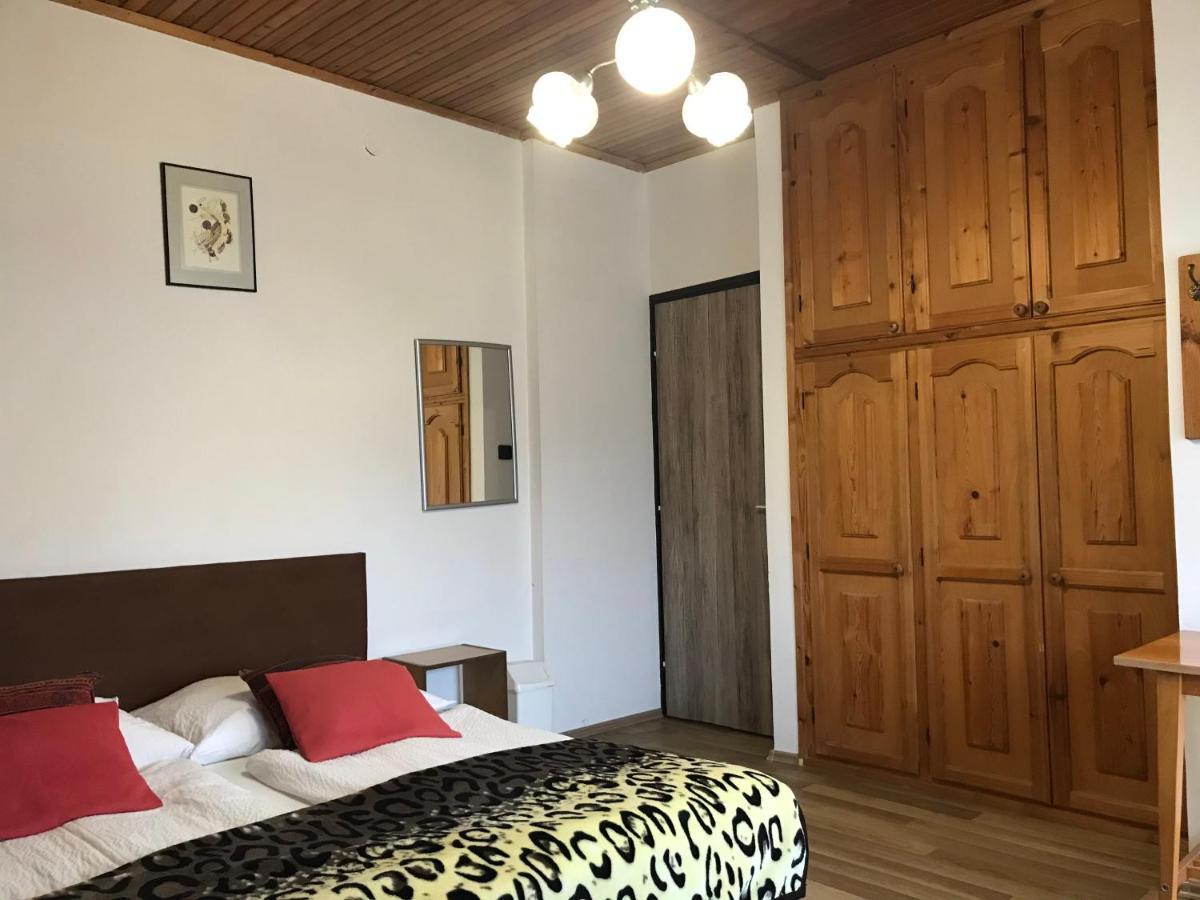 Apartman Berki Margit Heviz Exterior photo