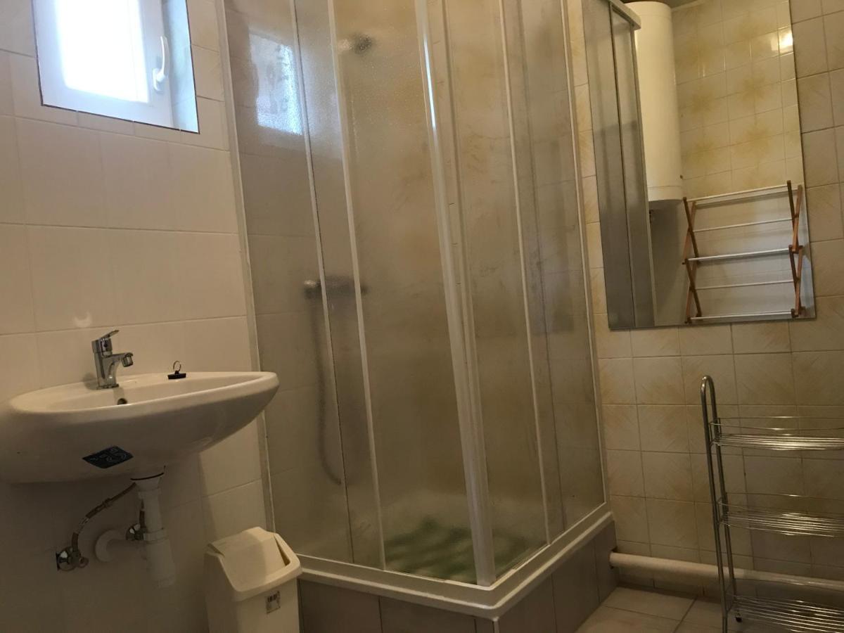 Apartman Berki Margit Heviz Exterior photo